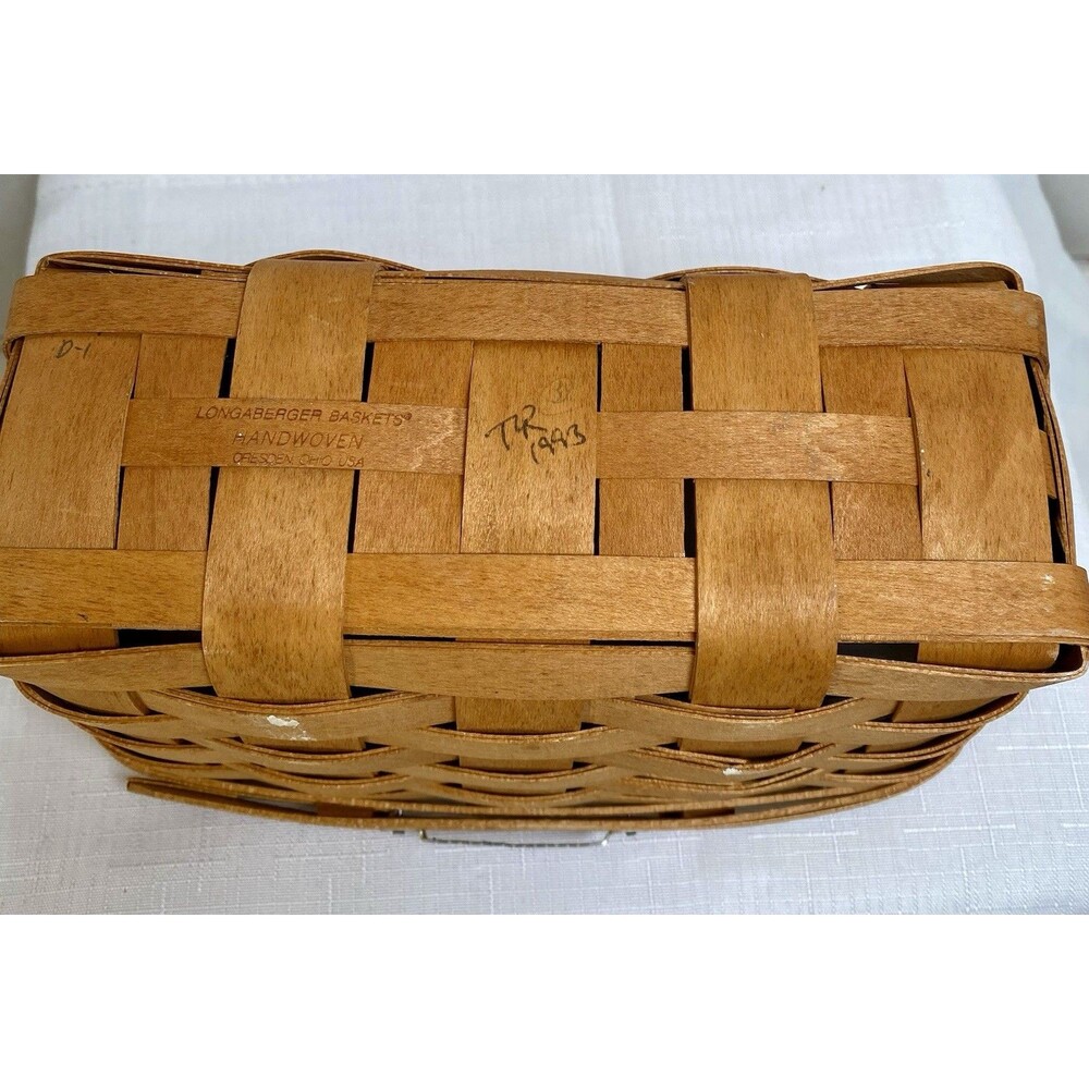 LONGABERGER 1993 Hanging MAIL STORAGE Basket Leather Handle 9 x 5 w Protector - Picture 6 of 7